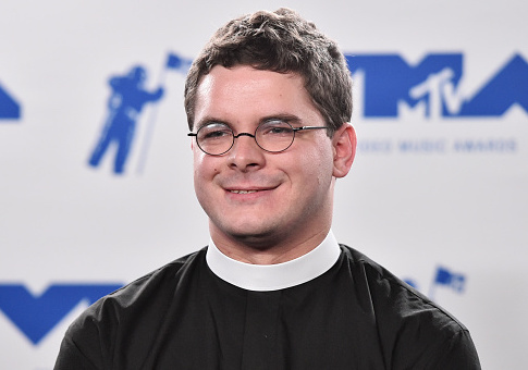 Rev. Robert Wright Lee IV / Getty Images