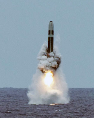 Trident II D5 missile test / U.S. Navy Photo by John Kowalski