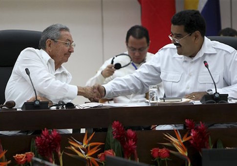 Raul Castro, Nicolas Maduro
