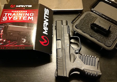 The Mantis X next to my XDS / Stephen Gutowski