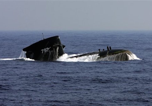 Taiwanese navy's Netherlands-built Sea Dragon submarine surfaces during exercises, Wednesday, Sept. 12, 2007