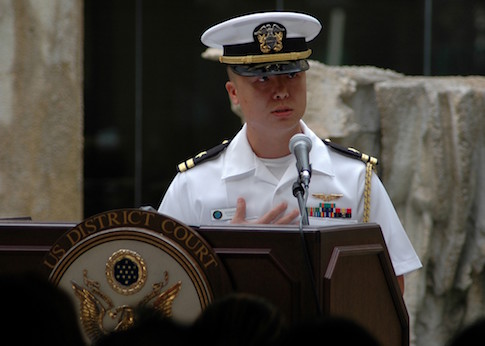 Edward Lin at a 2008 naturalization ceremony in Hawaii