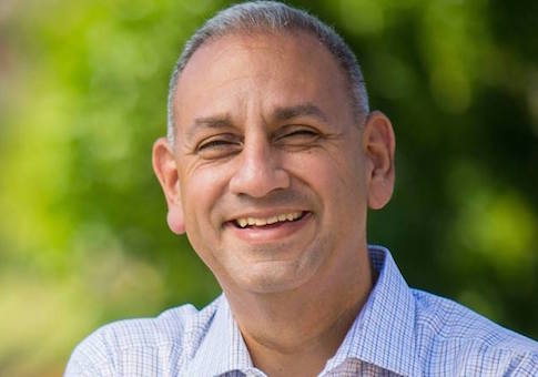 Gil Cisneros