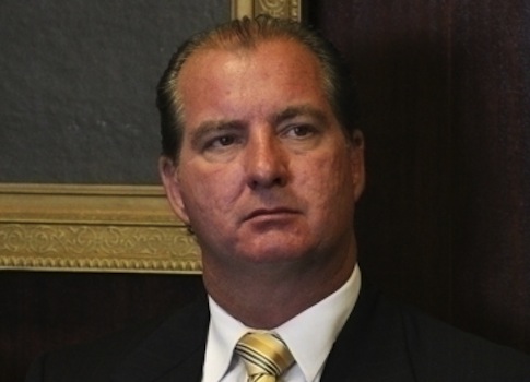 A Mayor’s Not-So-Bright Future