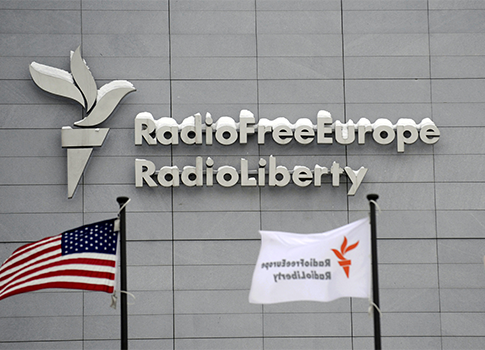 U.S. to End Pro-Democracy Broadcasts in Russia