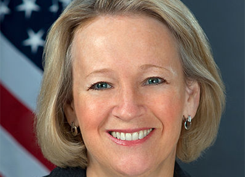 Schapiro To End Controversial Tenure At SEC