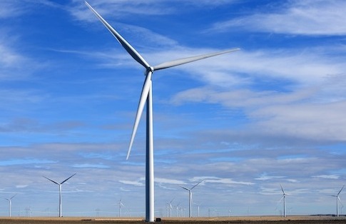 Big Wind Spends Big