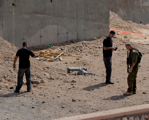 Extremists Fire Rockets at Israel from Egypt