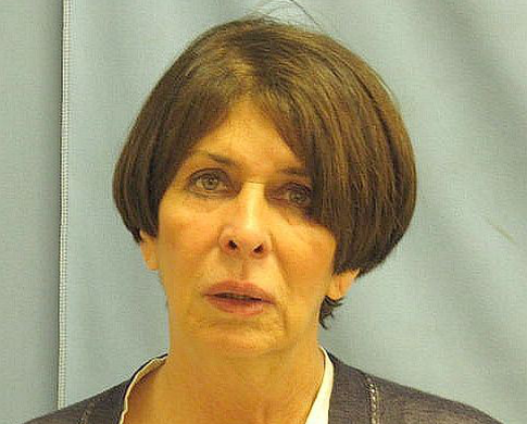 Ark. Treasurer Accused of Taken Cash Payments Hidden in Pie Box
