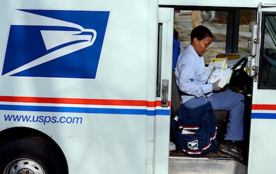 Federal Agencies Choosing UPS, Fed Ex over USPS