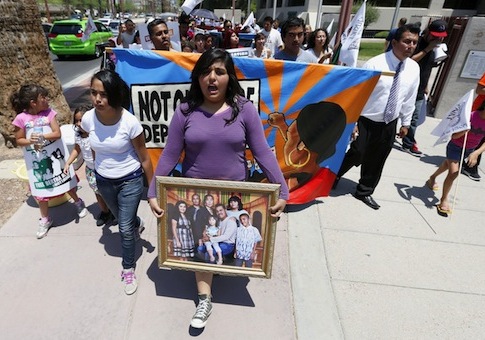 Security Concerns, Obamacare May Derail Immigration Reform