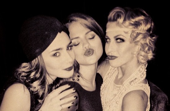 Happy Birthday Julianne Hough and Selena Gomez! (Photos)