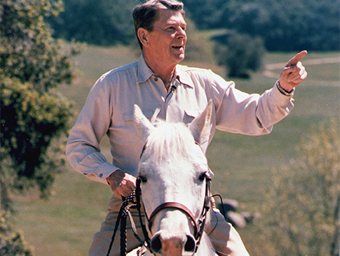 Former Reagan Energy Official Criticizes Obama Approach