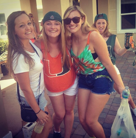 Miami Fans Celebrate Weak NCAA Sanctions (Photos)