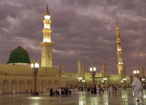 Saudis to Receive Pakistani Nukes