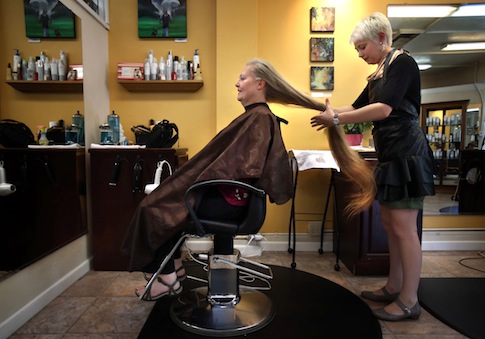 Israel Beats Guinness Record for Most Hair Donations to Cancer Patients