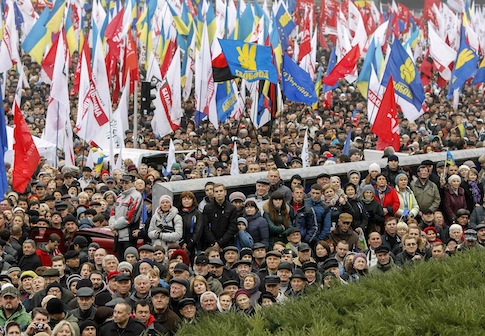 Mass Rallies in Ukraine Against Government U-Turn on EU