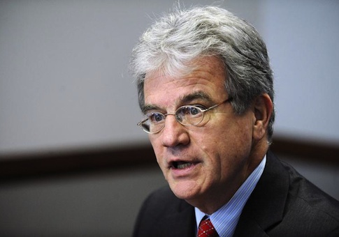 Oklahoma Senator Coburn, Battling Cancer, to Step Down at Year End