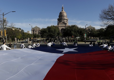 Democratic Donors, Unions Campaign to Turn Texas Blue