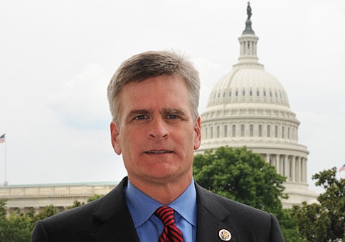 Bill Cassidy Treats Sick Passenger on Flight
