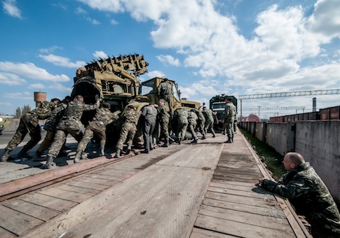 U.S. Intelligence Not Sharing Key Intel with Ukraine