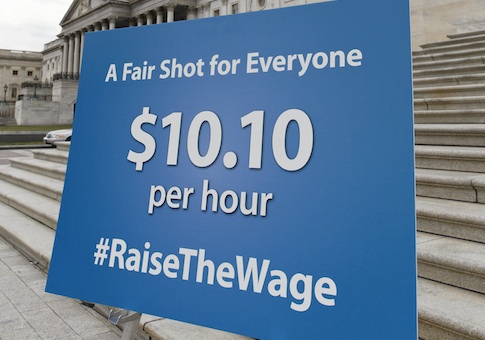 Survey: Minimum Wage Hike would Lead to Hiring Curb, Business Closures