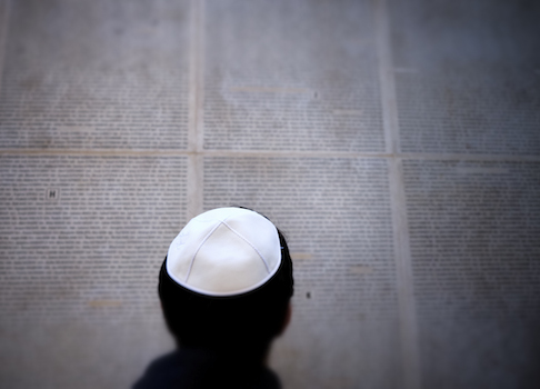French Jews Leave for Israel