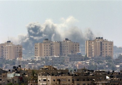 Air Strikes Continue as Israel Appears Reluctant to Remove Hamas from Power