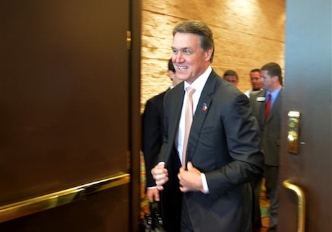 Perdue Outraises Nunn
