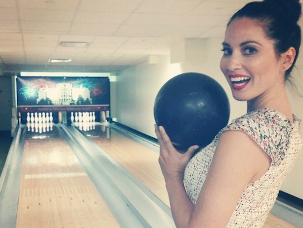Olivia Munn Loves Bowling, Aaron Rodgers