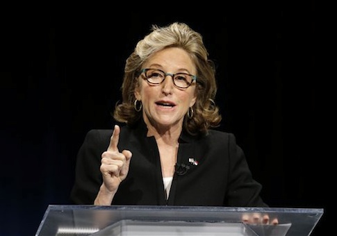 Hagan Passed North Carolina Law that Aided Family’s Solar Company