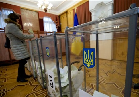 Pro-Western Parties Dominate Ukraine Elections as Clashes with Russian-Backed Forces Continue