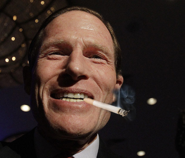 Democratic Senator Appears to Want Kids to Smoke