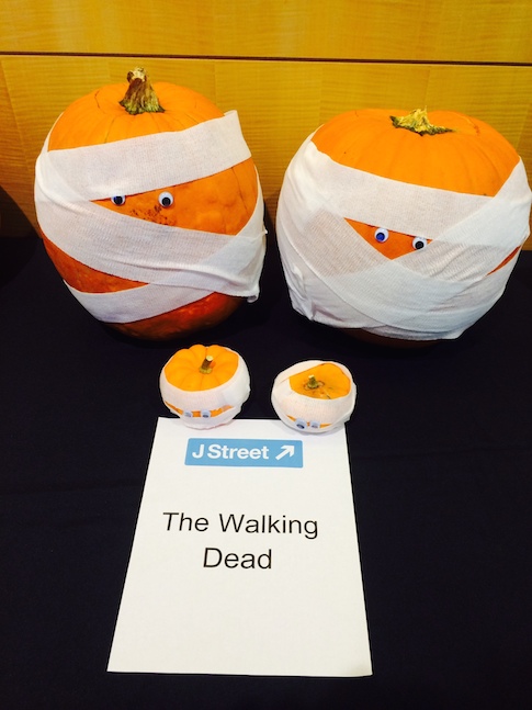 J Street Loses Pumpkin Carving Contest for Second Straight Year