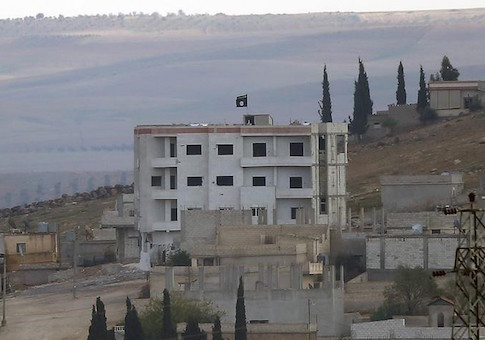 Briton, Frenchman Seen in Islamic State Video of Beheadings