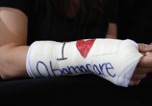 Federal Judge Sides With GOP in Obamacare Challenge