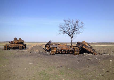 Tank Column Crosses from Russia into Ukraine