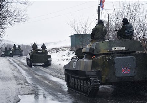 Inside the Ring: Russians Advance on Ukraine