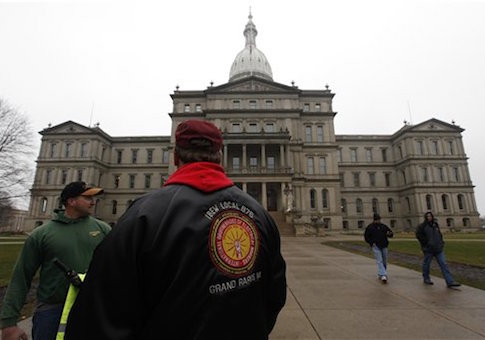 NLRB Strikes Down MI Union's Photo ID Policy