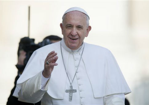 Atheist Group Protests Prisoners’ Gift for Pope Francis