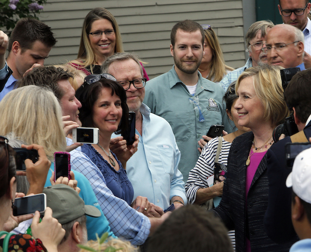 ANALYSIS: Stunning Lack of Diversity at Hillary Clinton Campaign Events