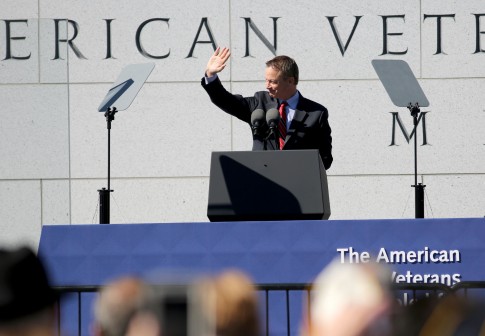 Gary Sinise to Receive 'Service to America Leadership Award'