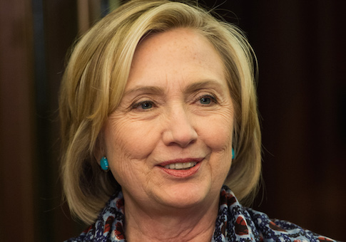 Health Insurers Criticize Clinton Drug Price Plan