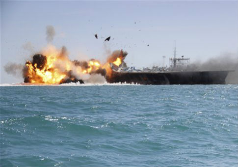 Report: Iranian Navy Chases After U.S. Warships