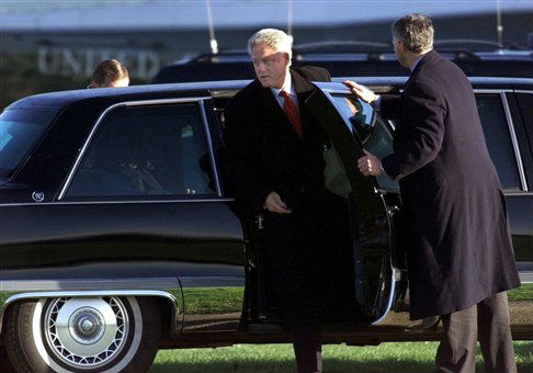 Bill Clinton’s Limo Service to Hermès Cost Taxpayers $8,852