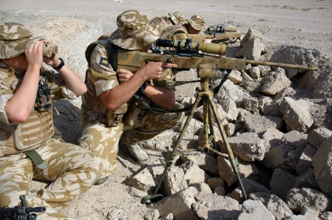 SAS Sniper Kills IS Executioner Before He Can Behead 8-Year-Old Boy