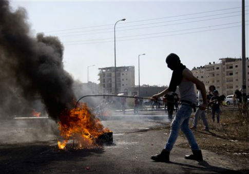 Congress Looks to Cut U.S. Aid to Palestinians Amid Terror Campaign