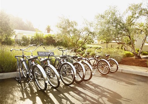 Feds Spend Millions More on Bike Paths, Streetcar Projects