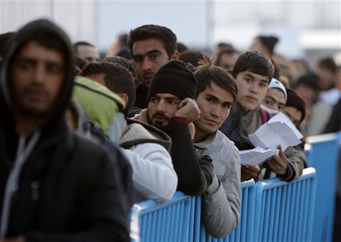 Joint Staff Warns Islamic State Terrorists Travel to Europe Unimpeded