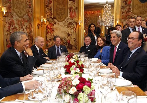 Obama, Kerry Dine at Pricey French Restaurant That ‘Pampers’ Customers